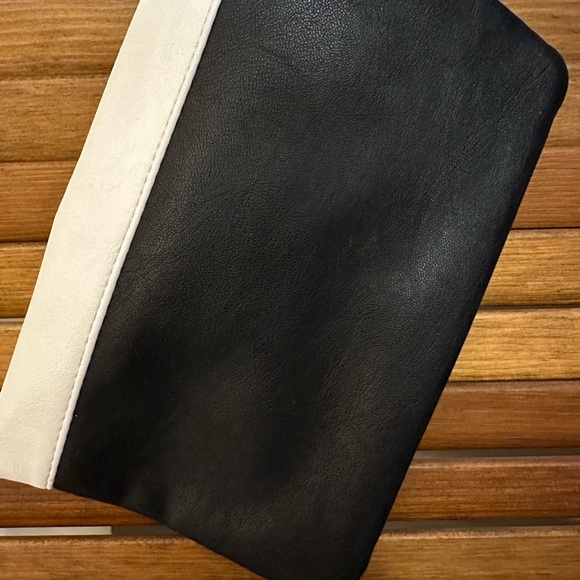 Express Clutch - black, white, silver, chain, - Picture 5 of 7